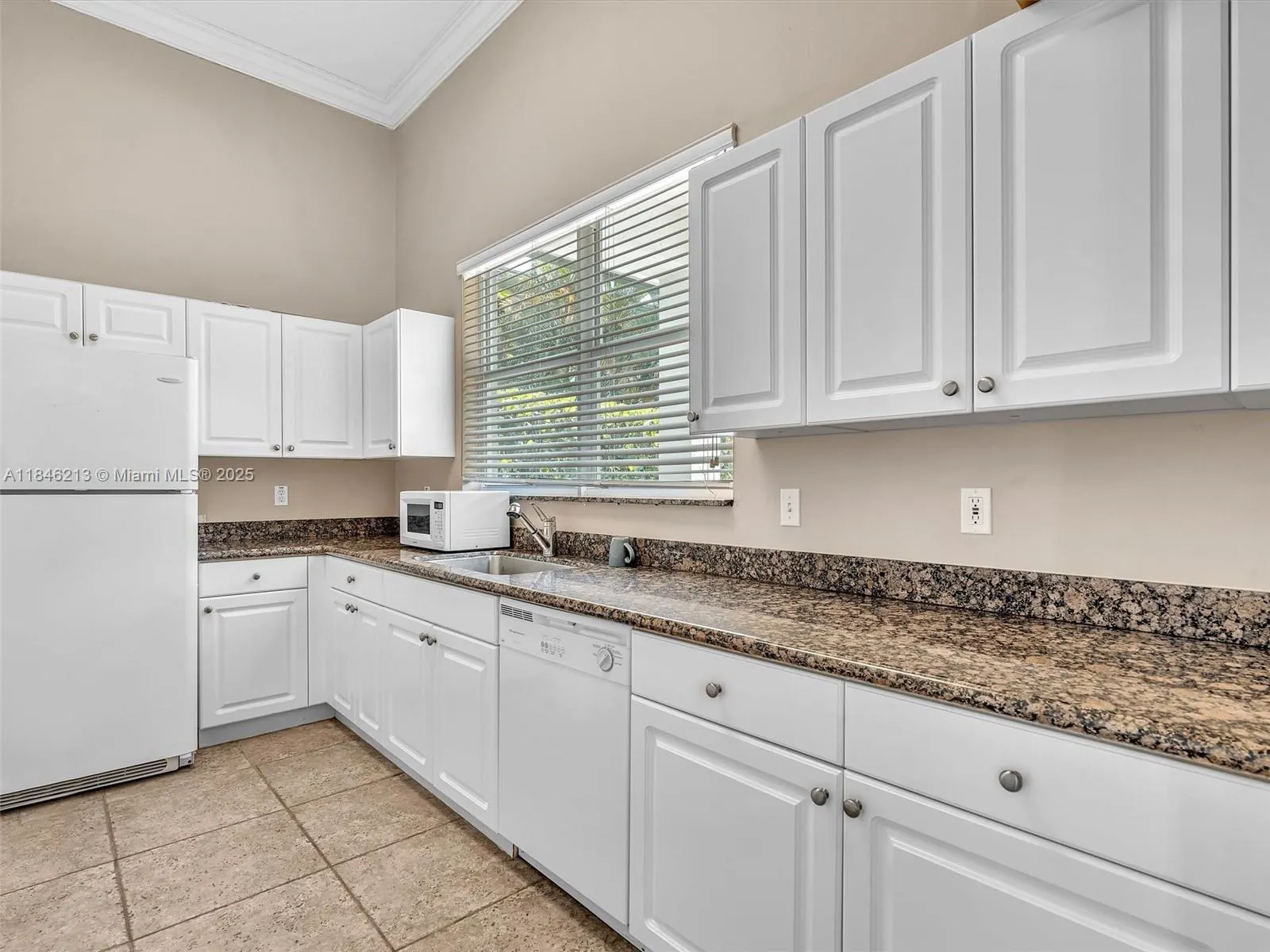 2727 Treasure Cove Cir, #2727