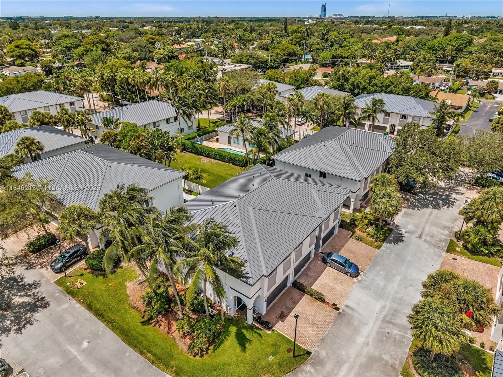 2727 Treasure Cove Cir, #2727