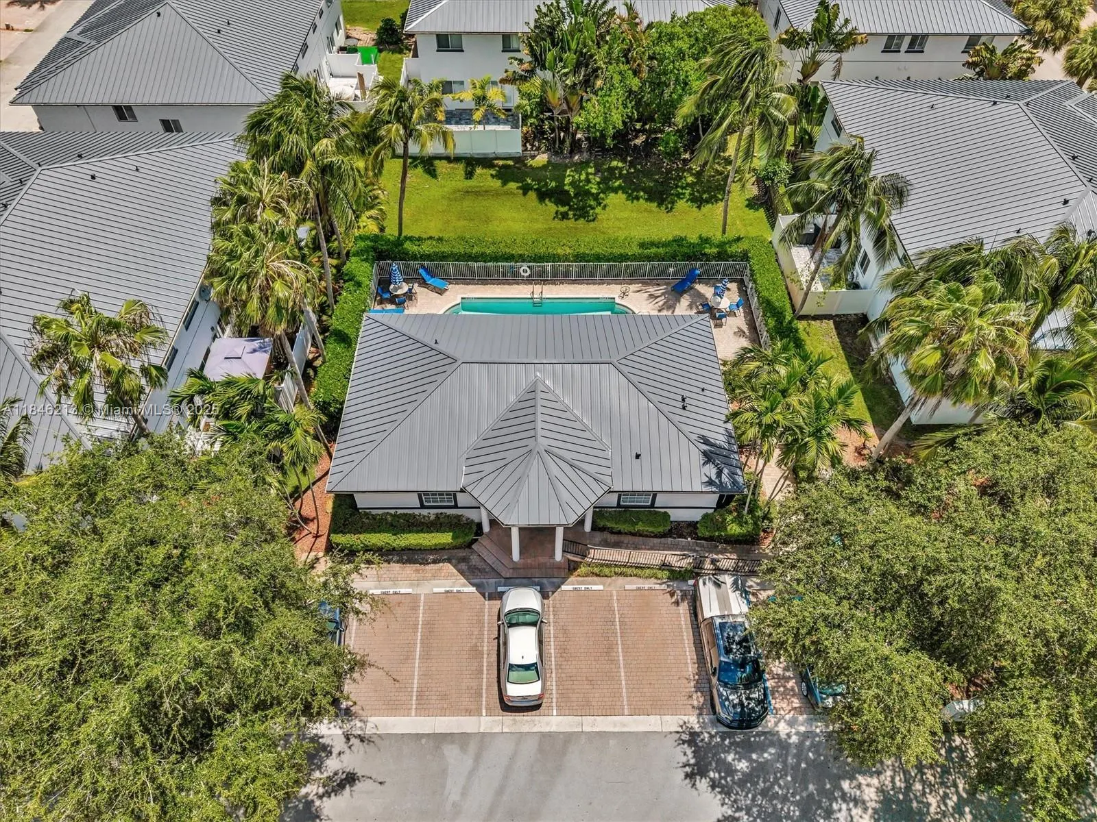 2727 Treasure Cove Cir, #2727