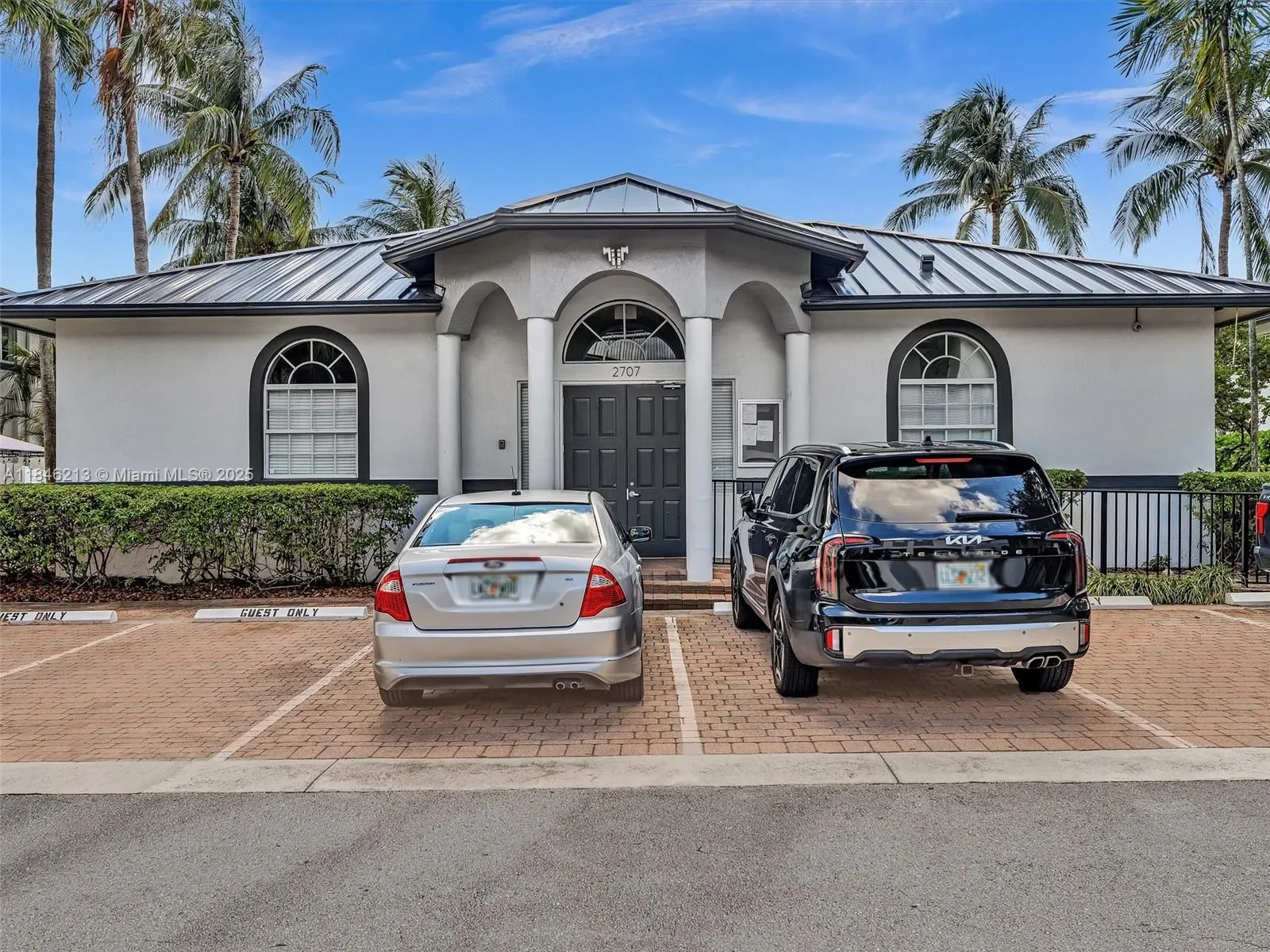 2727 Treasure Cove Cir, #2727