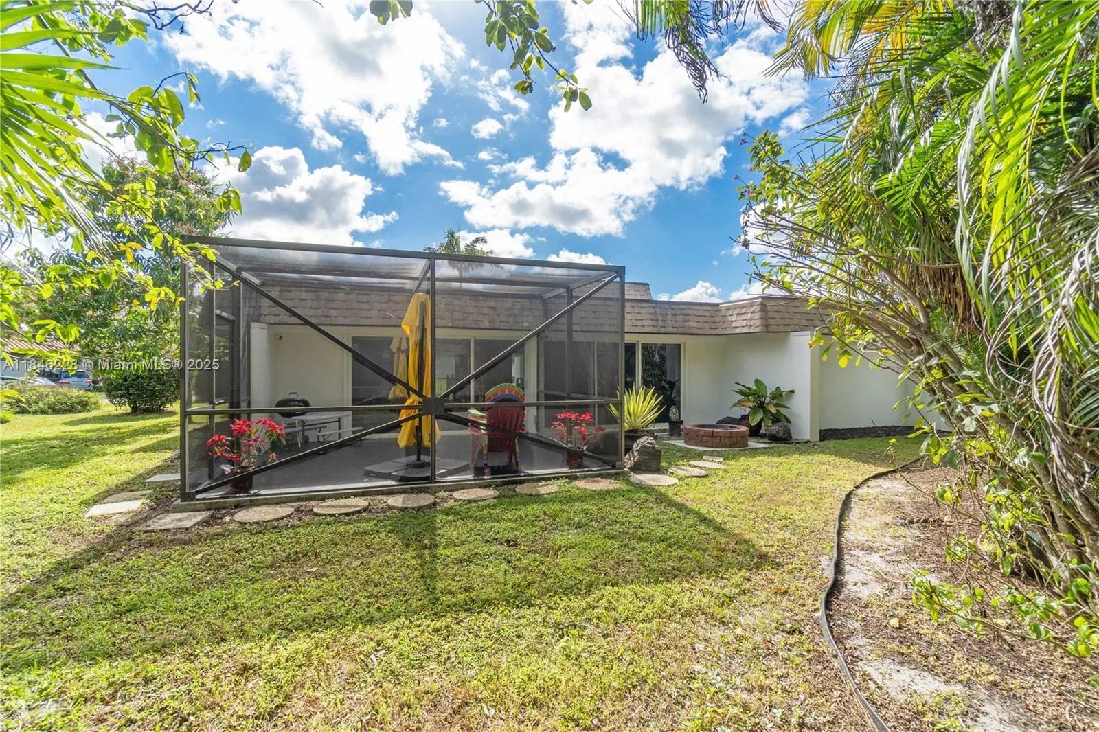 5601 White Cedar Ln