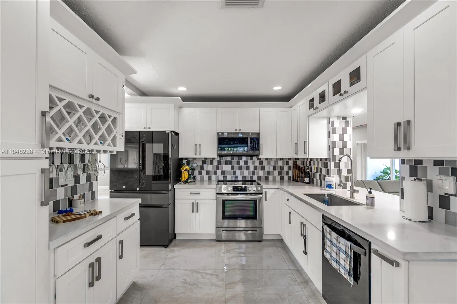 5601 White Cedar Ln