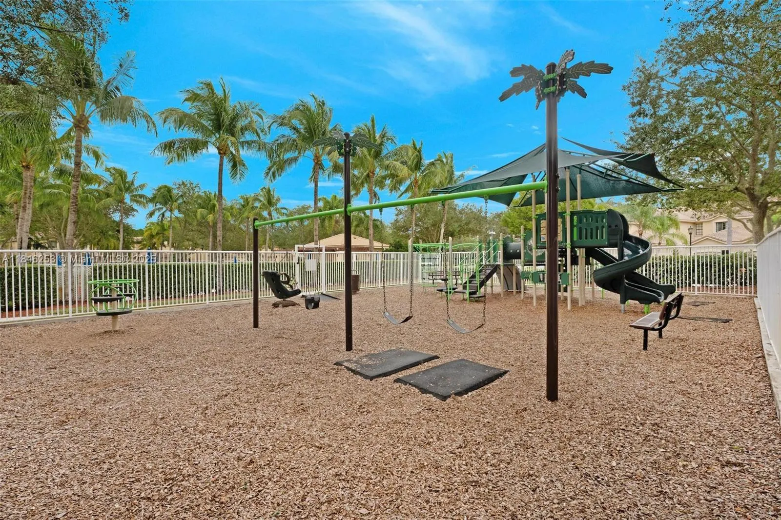 4295 Vineyard Cir