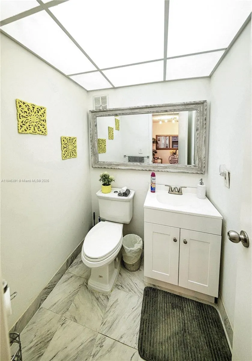 7300 NW 17th Street, #415