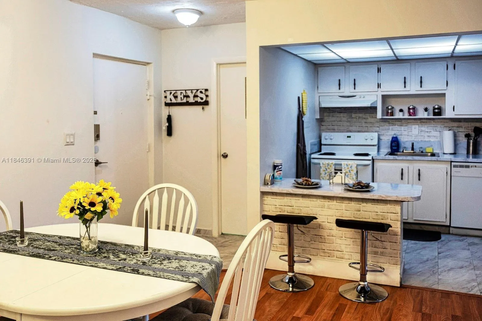 7300 NW 17th Street, #415