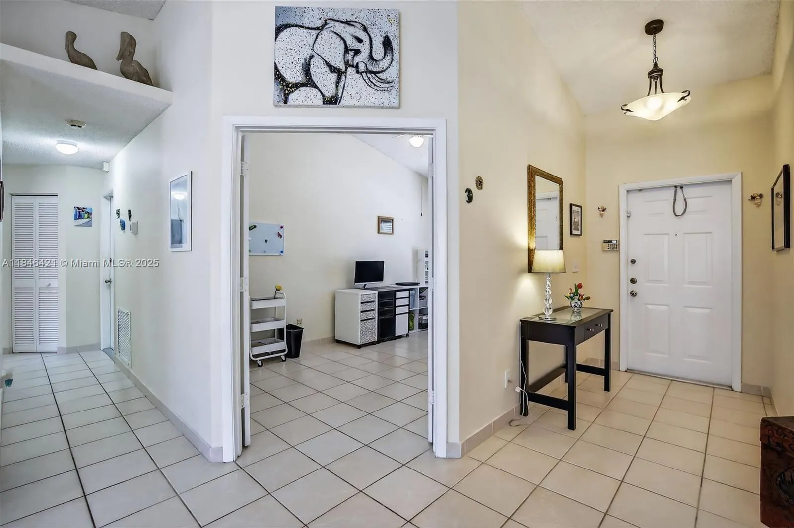 7306 NW 1st Mnr