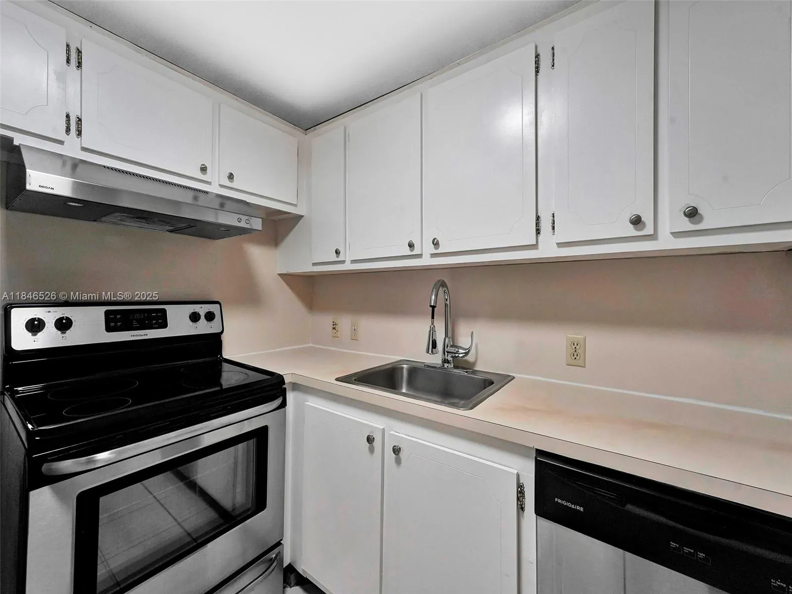 171 E Mansfield  E, #171-E