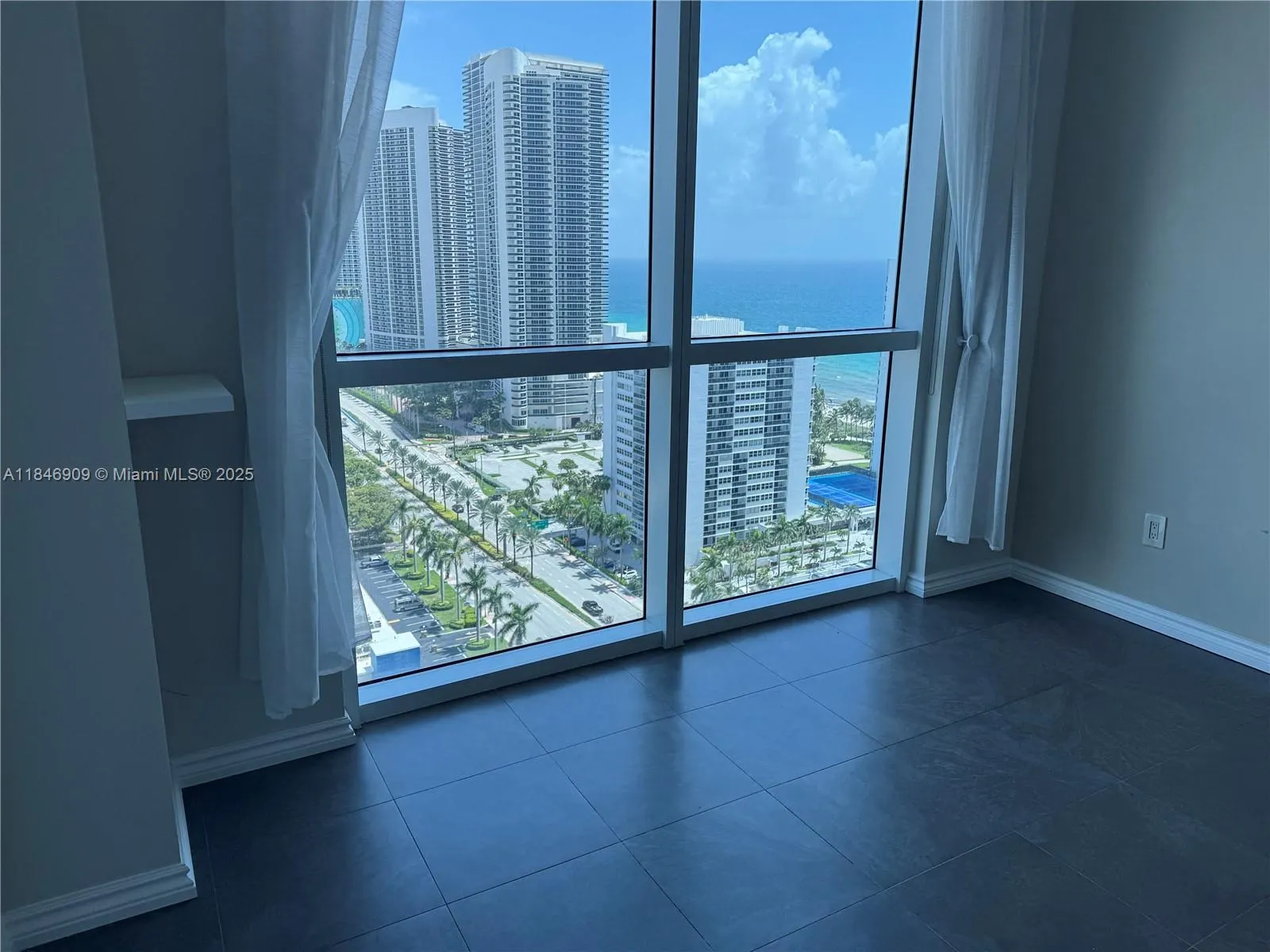 1945 S Ocean Dr, #2311