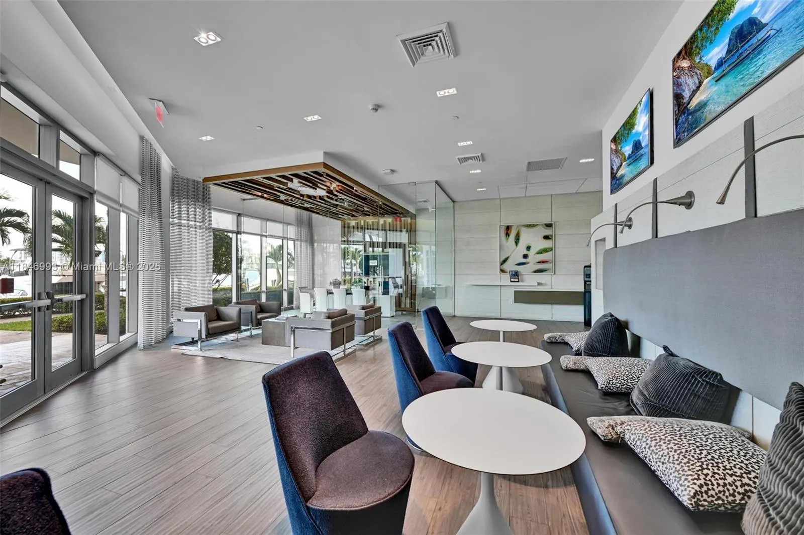 17111 Biscayne Blvd, #207