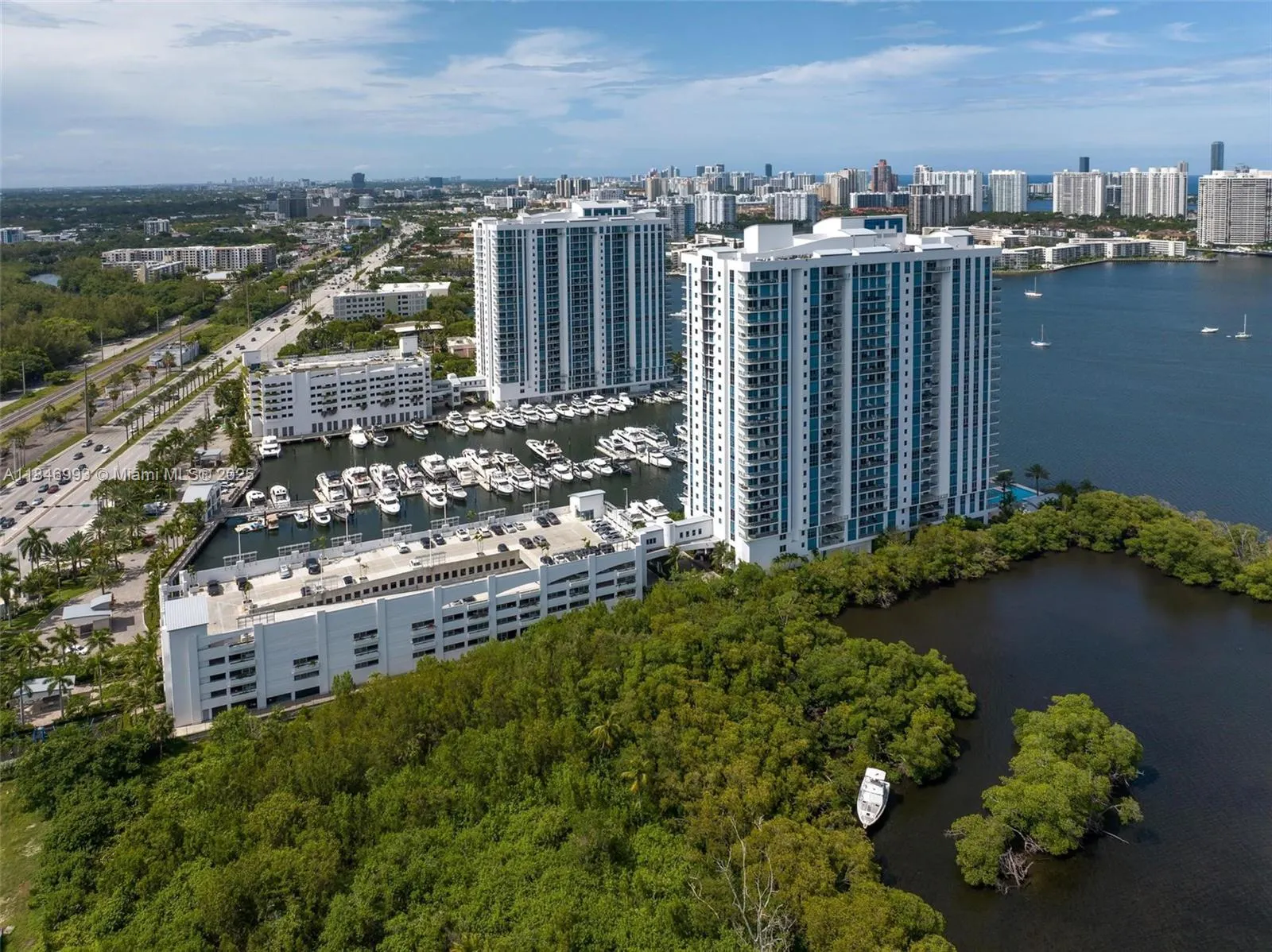 17111 Biscayne Blvd, #207