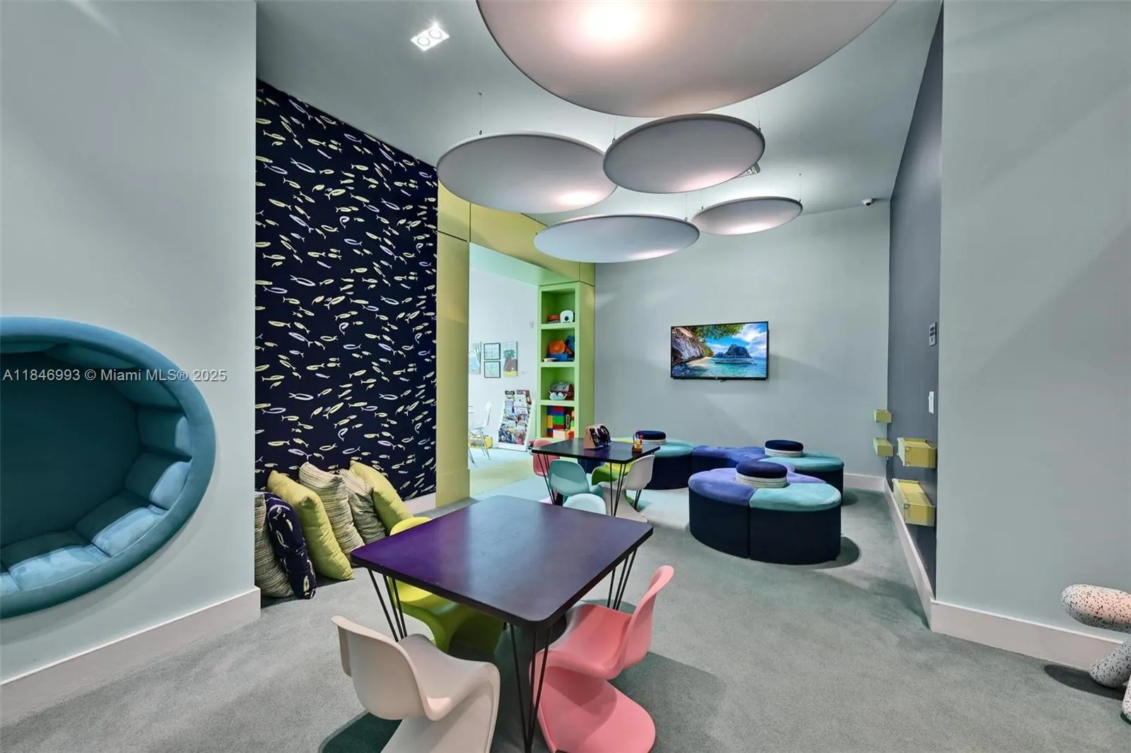 17111 Biscayne Blvd, #207