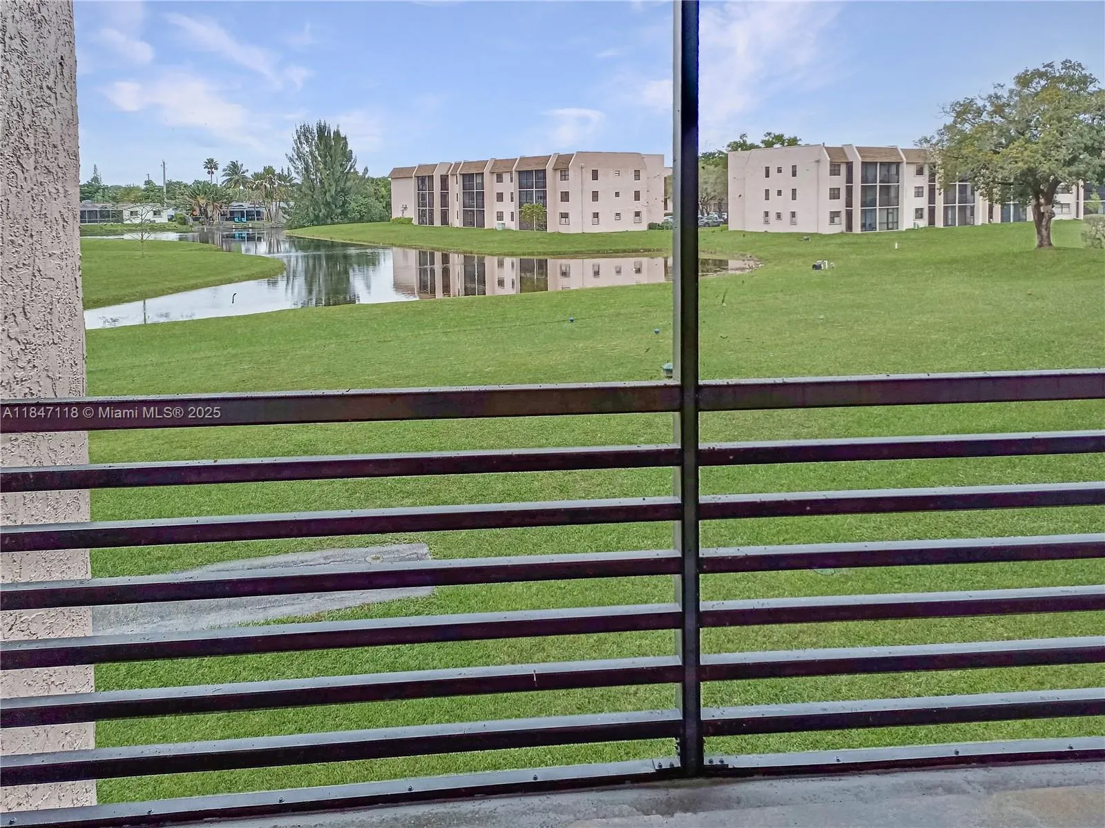 10402 Sunrise Lakes Blvd, #201