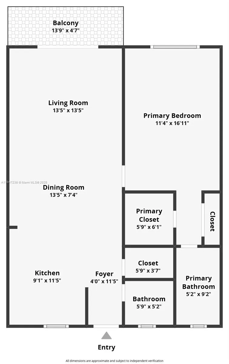 100 Edgewater Dr, #240