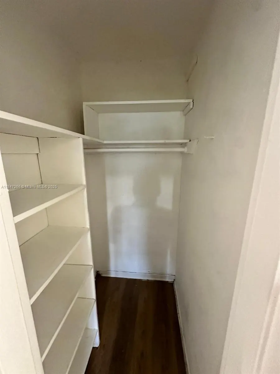 1471 NE 170th St, #215A