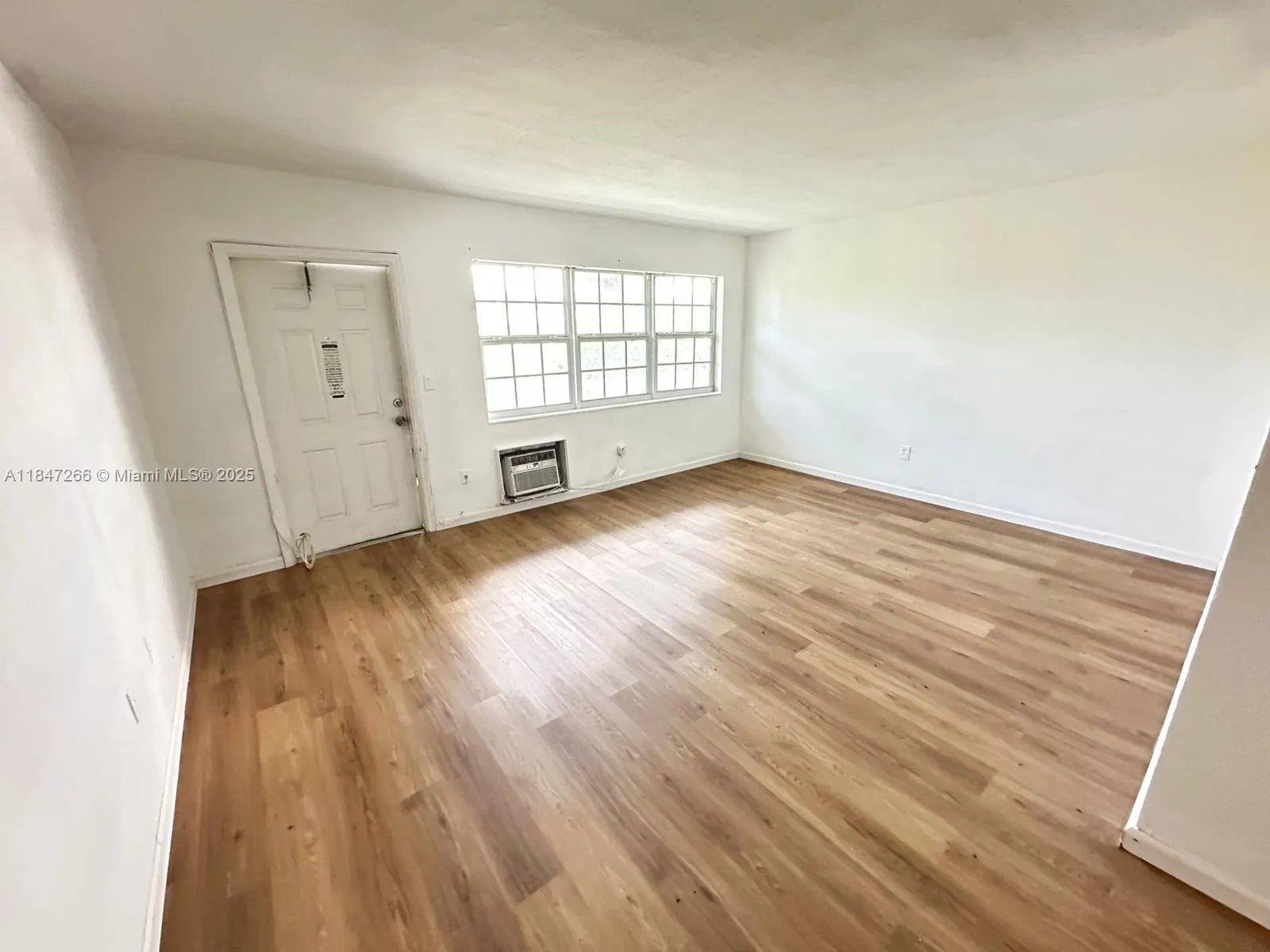 1471 NE 170th St, #215A