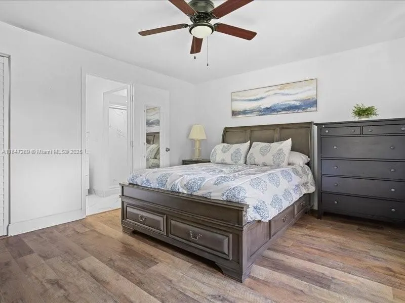9330 Sunrise Lakes Blvd, #304