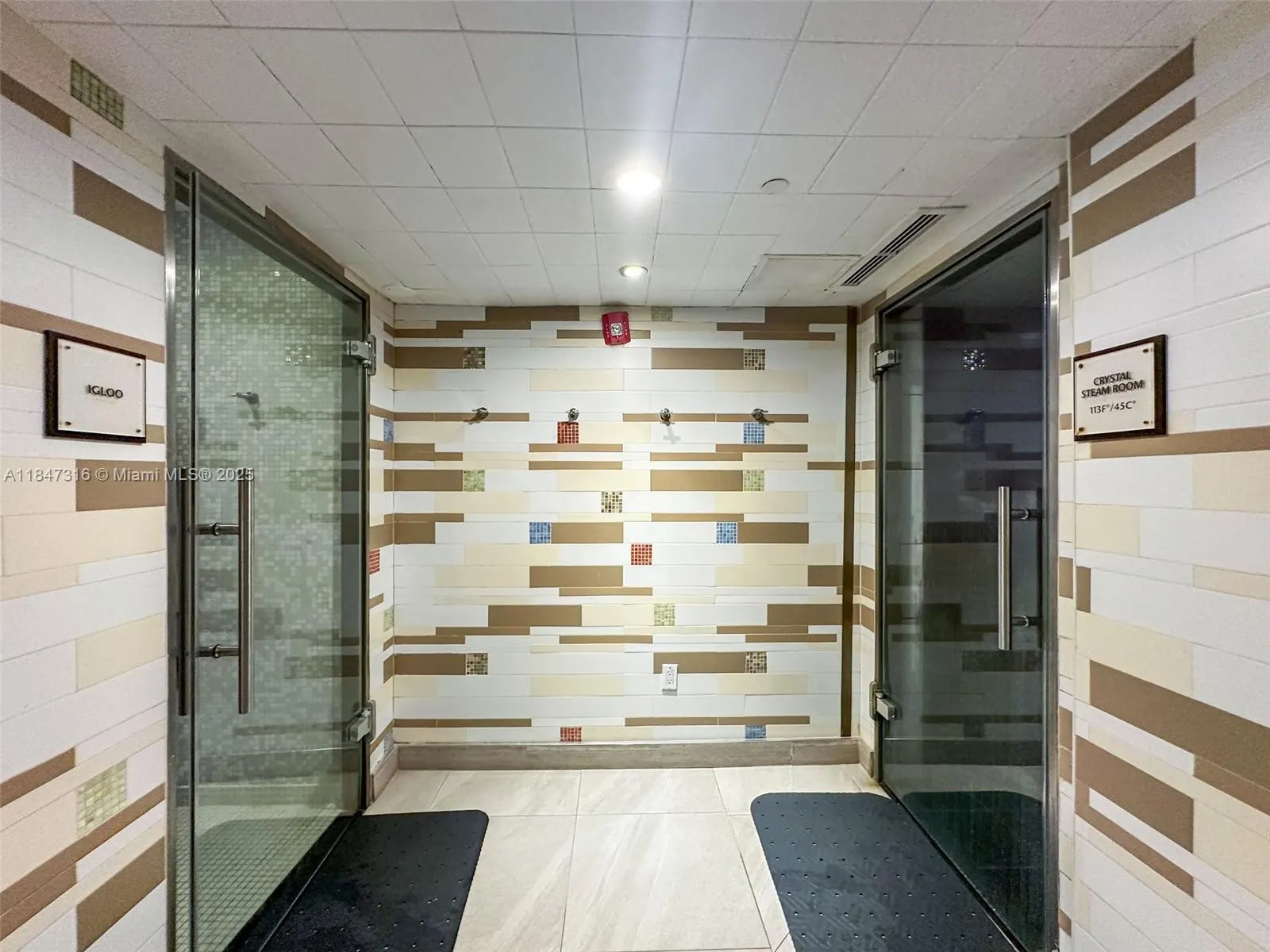 6799 Collins Ave, #1002