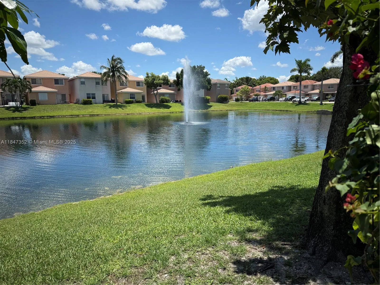 9430 NW 55th StREET