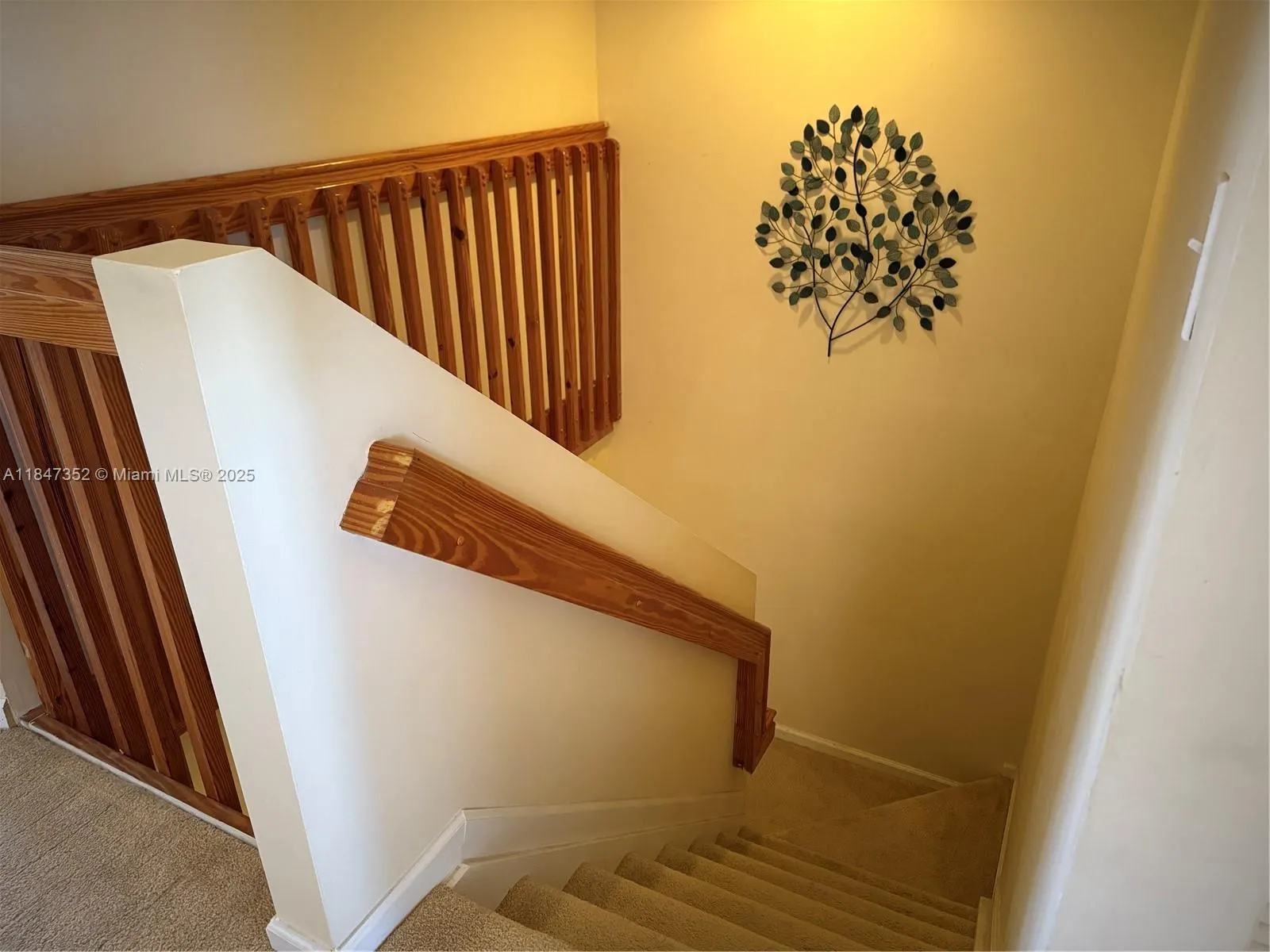 9430 NW 55th StREET