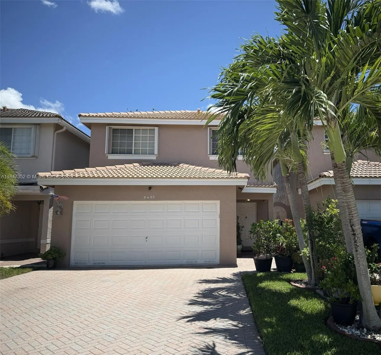 9430 NW 55th StREET