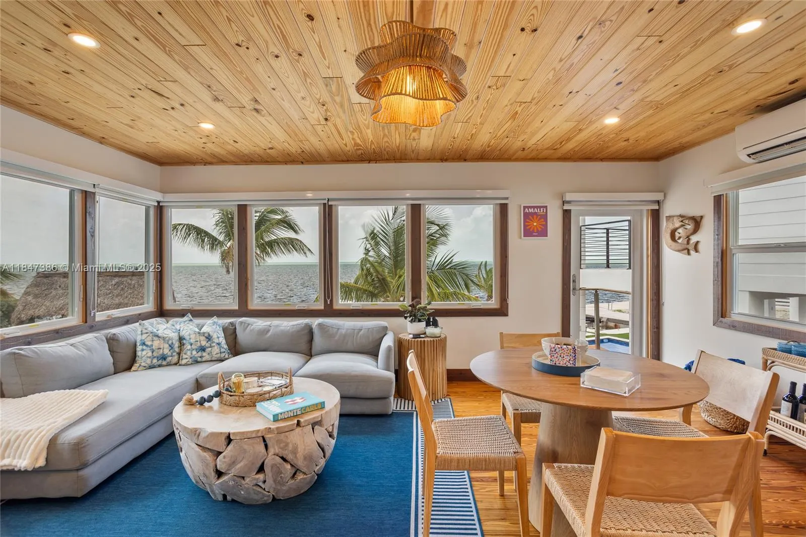 235 Tavernier Dr