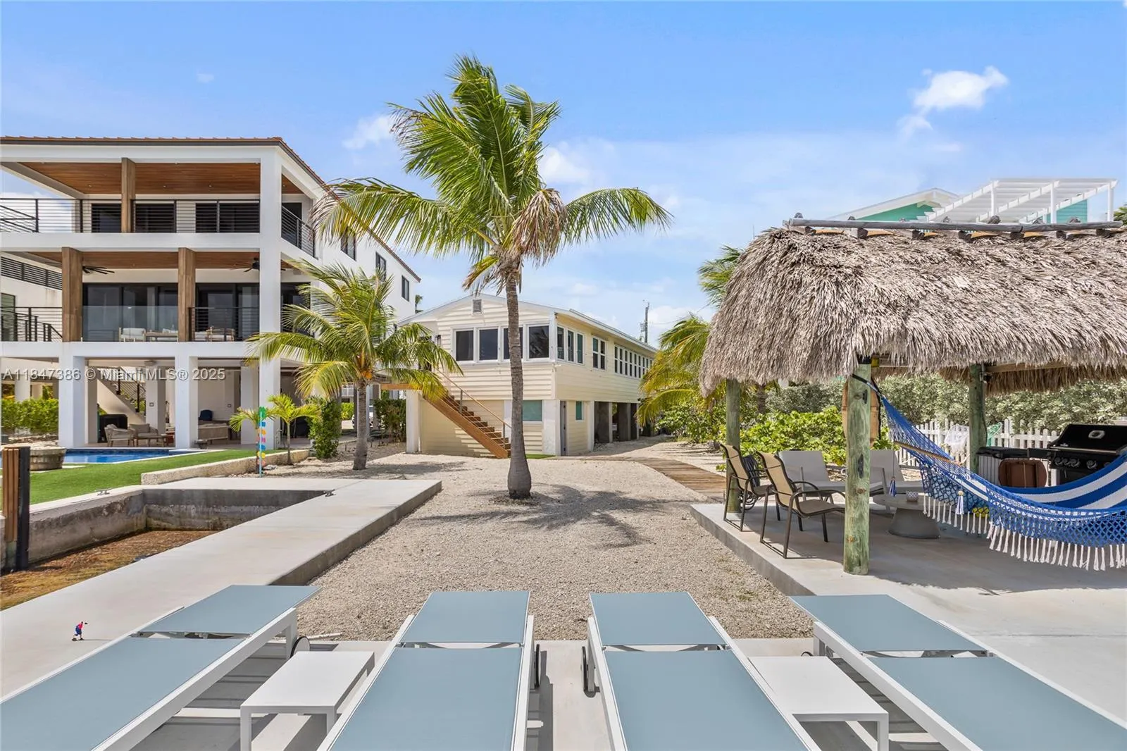 235 Tavernier Dr