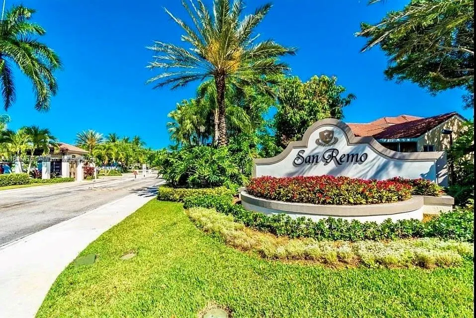 591 Talavera Rd, #591