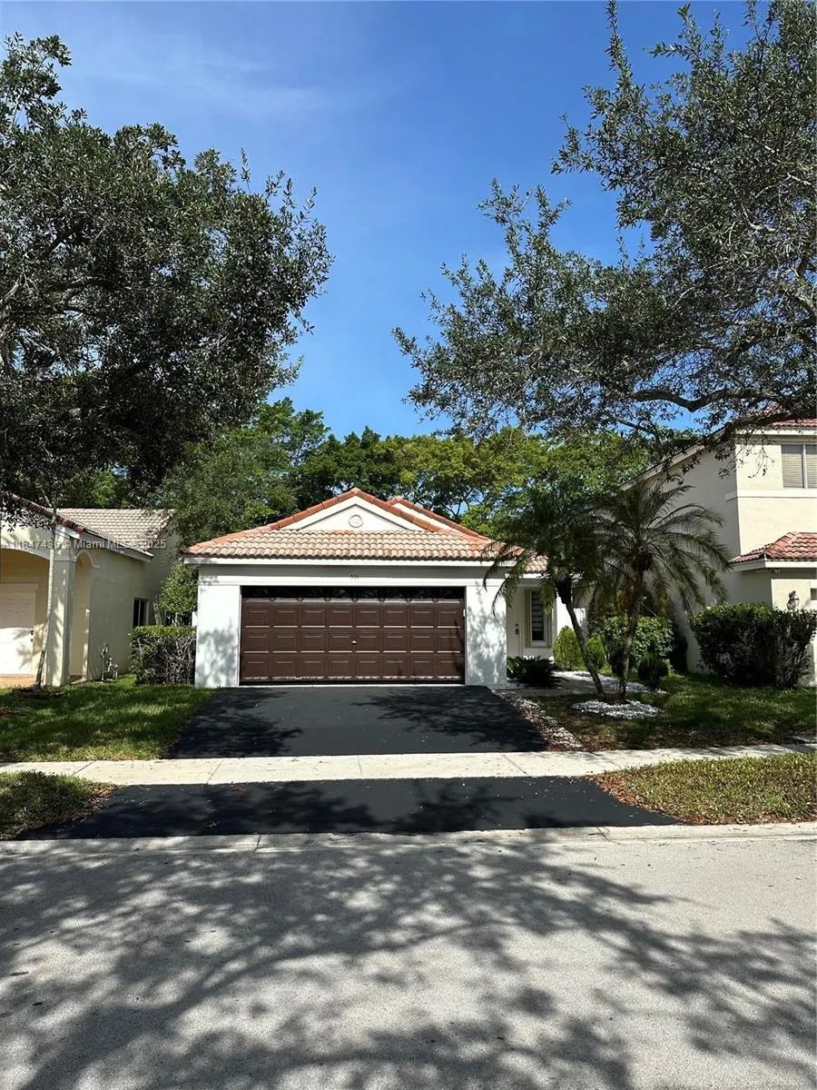 591 Talavera Rd, #591