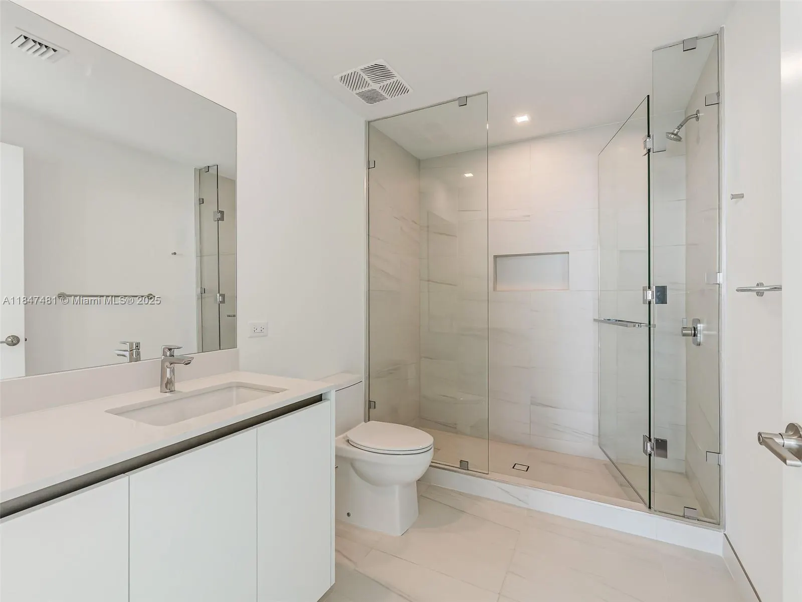 900 N Ocean Blvd, #705