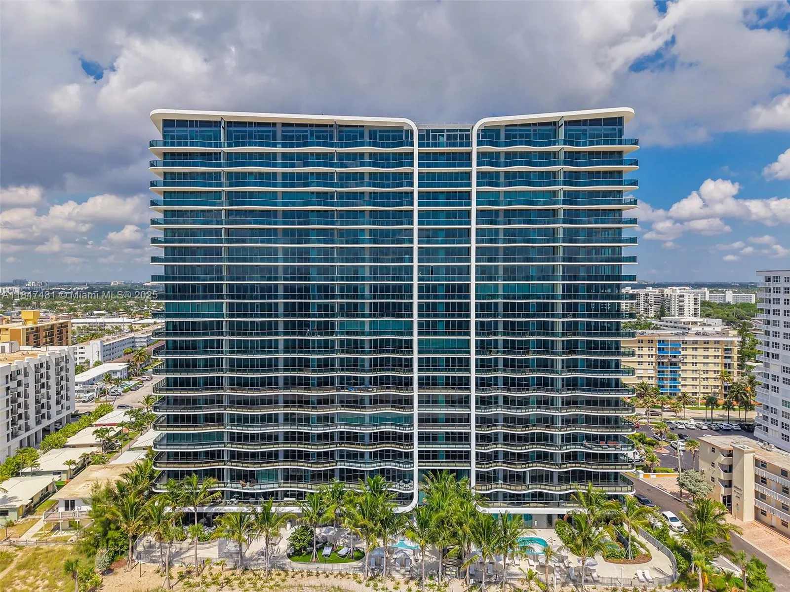 900 N Ocean Blvd, #705