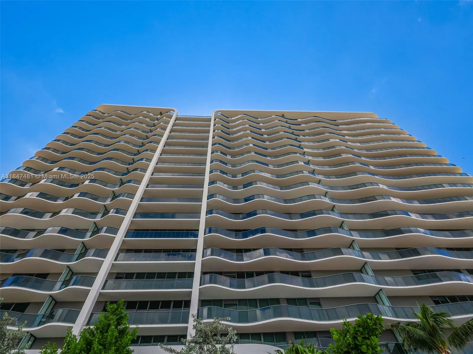 900 N Ocean Blvd, #705