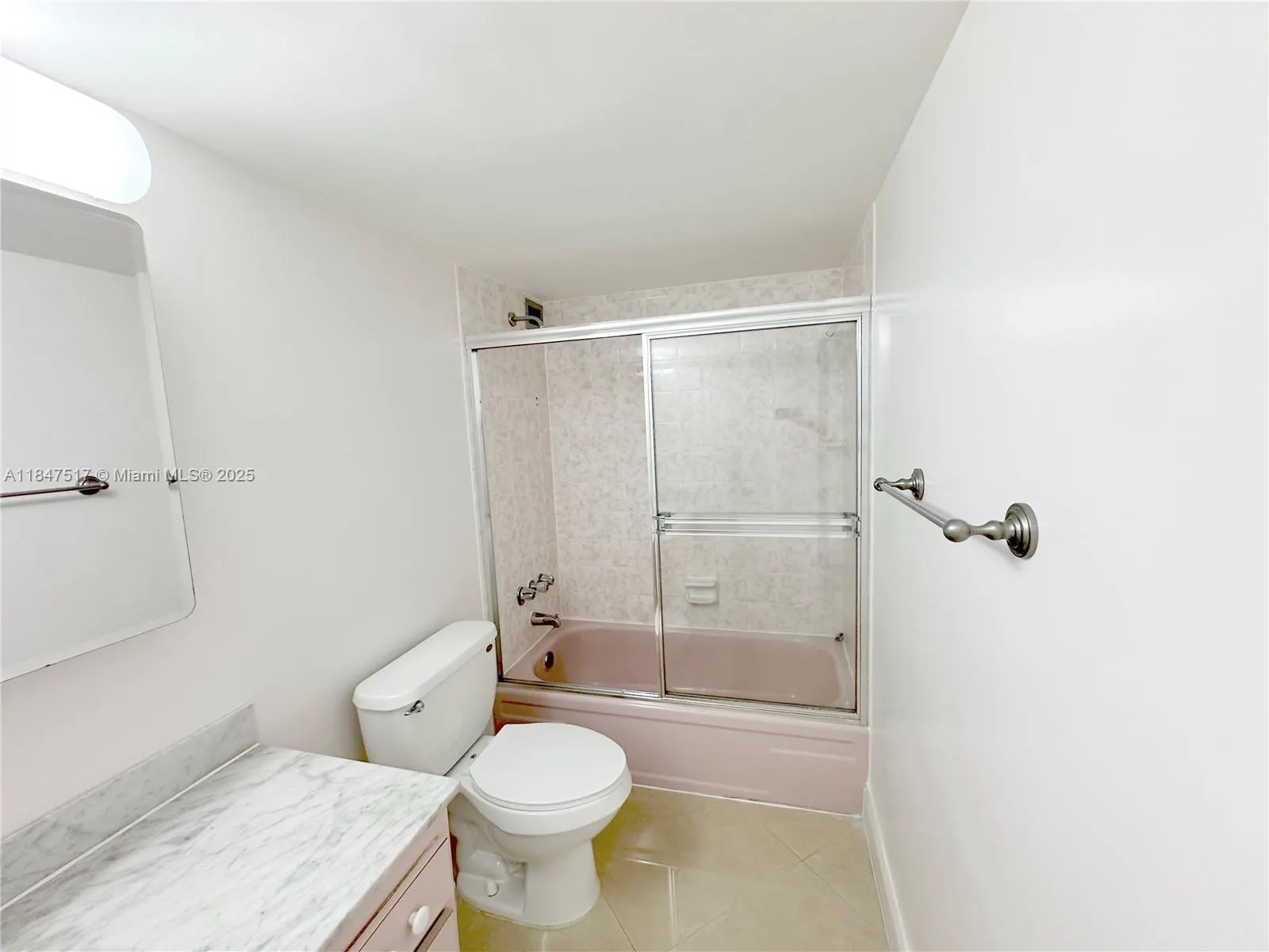 2780 NE 183rd St, #717