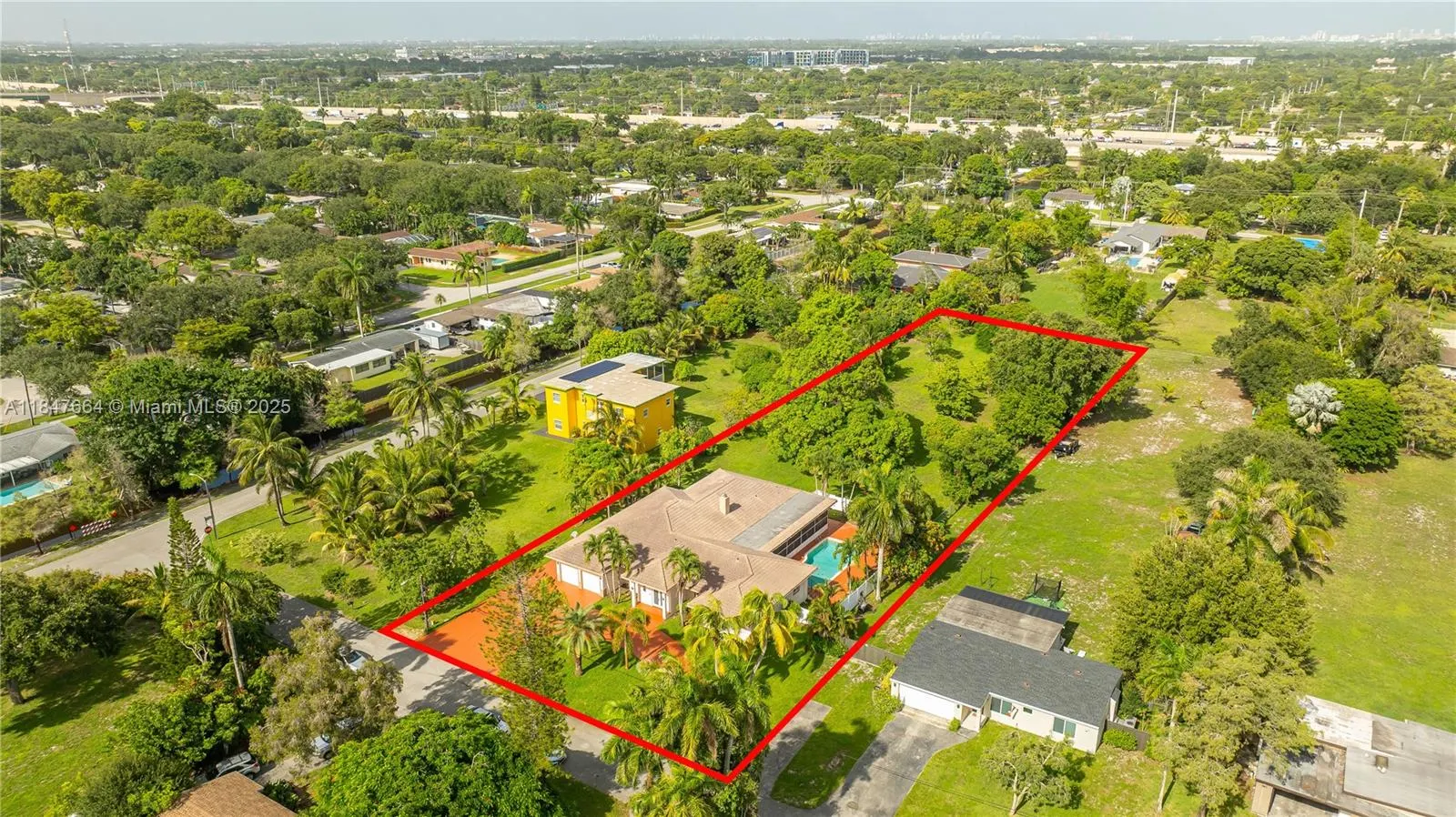 424 Bayberry Dr