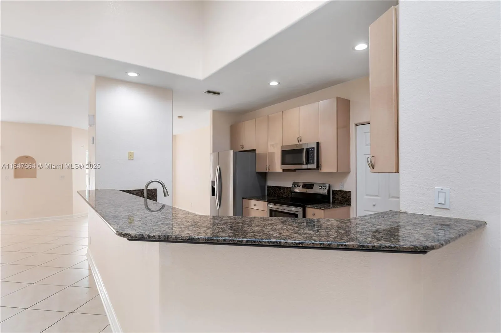 424 Bayberry Dr