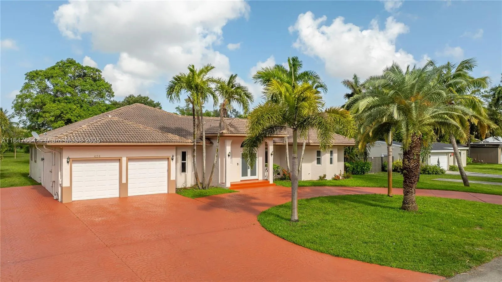 424 Bayberry Dr