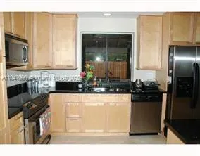 2158 Baton Rouge