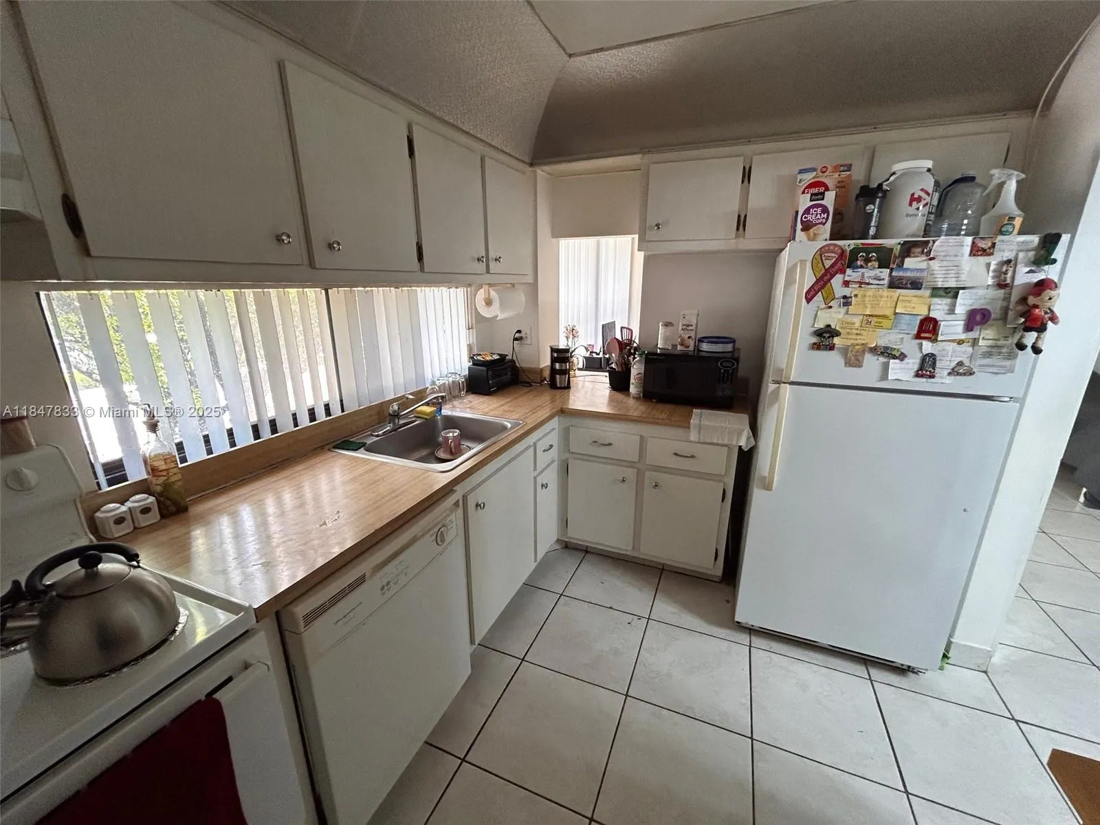 16909 N Bay Rd, #320