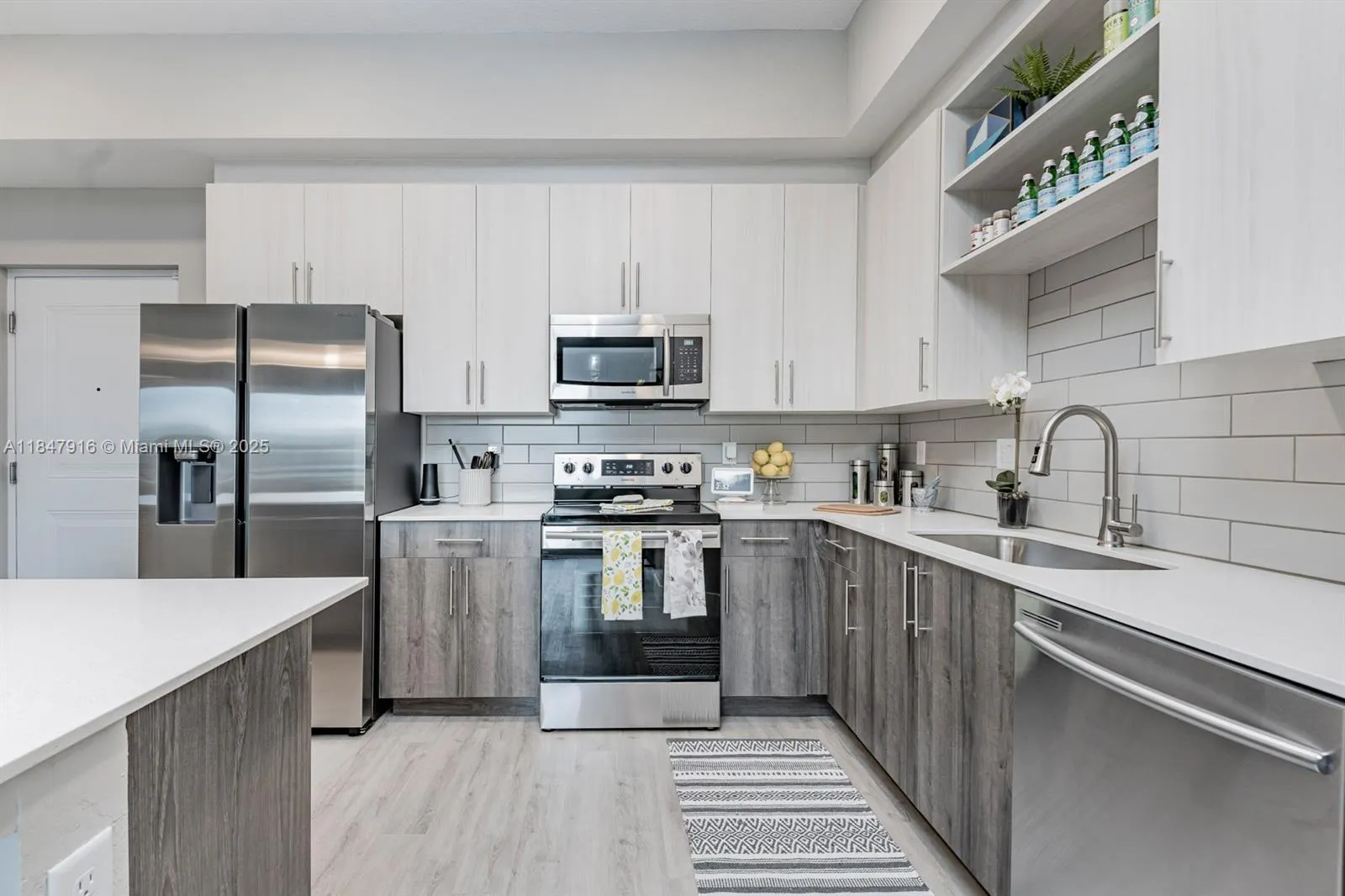 9097 NW 57th STREET, #401