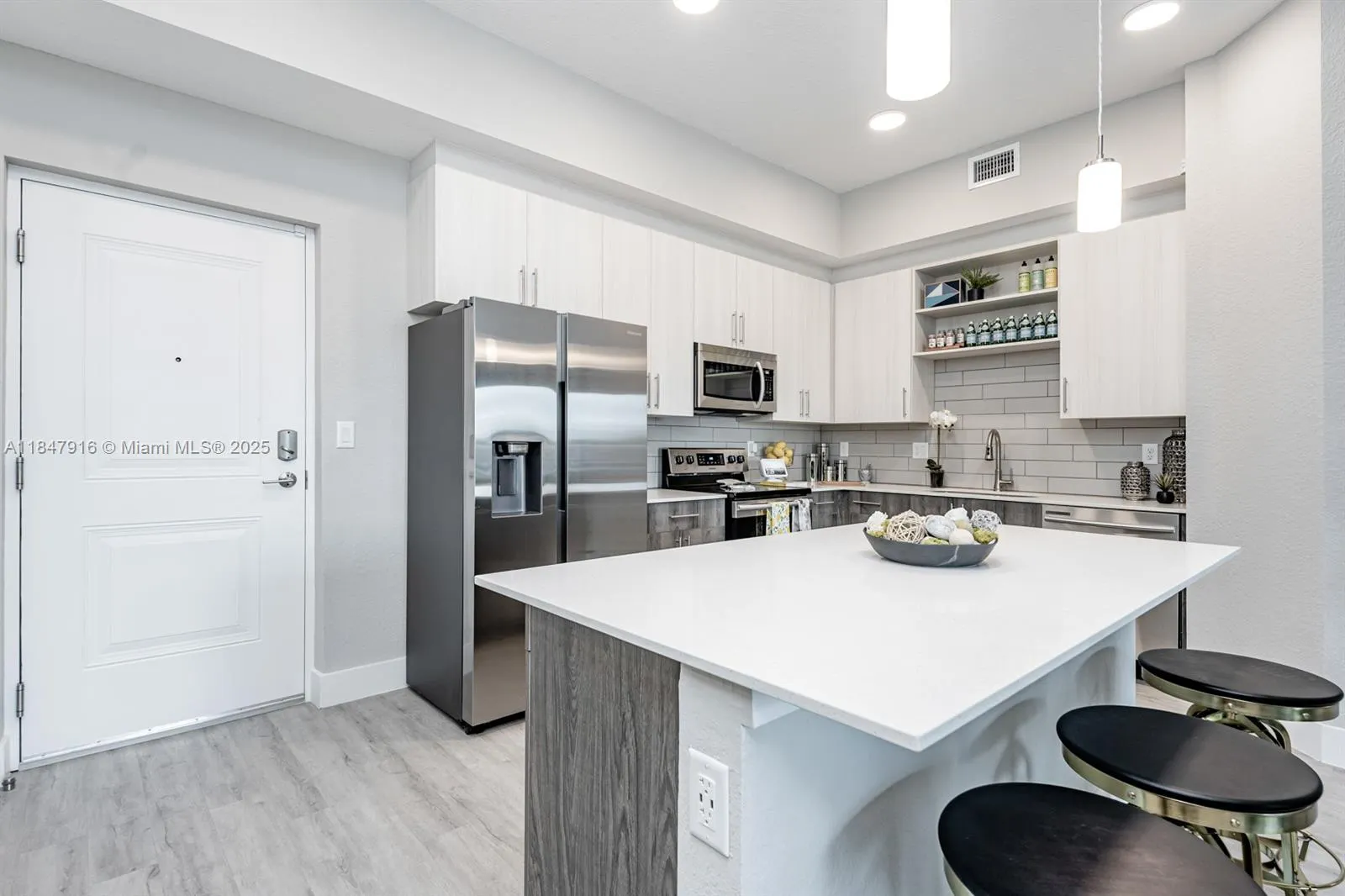 9097 NW 57th STREET, #401