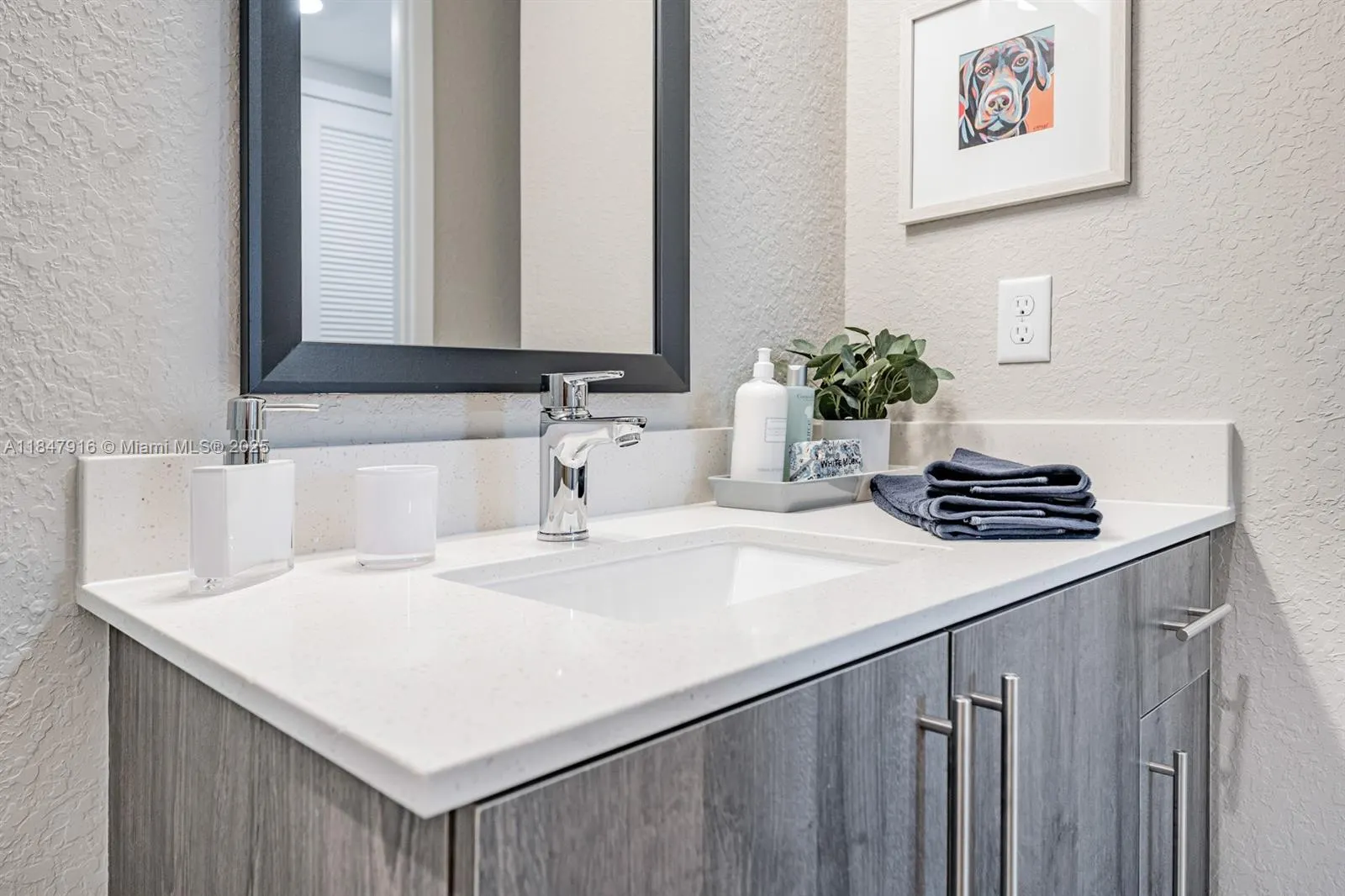 9097 NW 57th STREET, #401