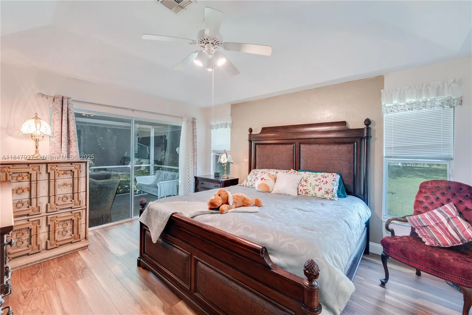 4501 Springview Cir
