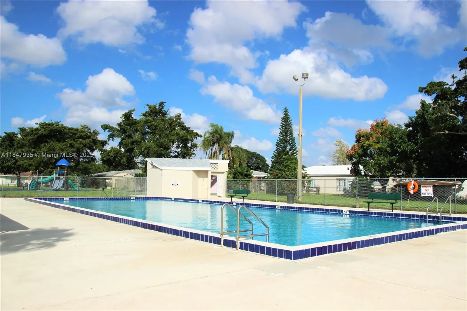7805 NW 67th Ave, #7805