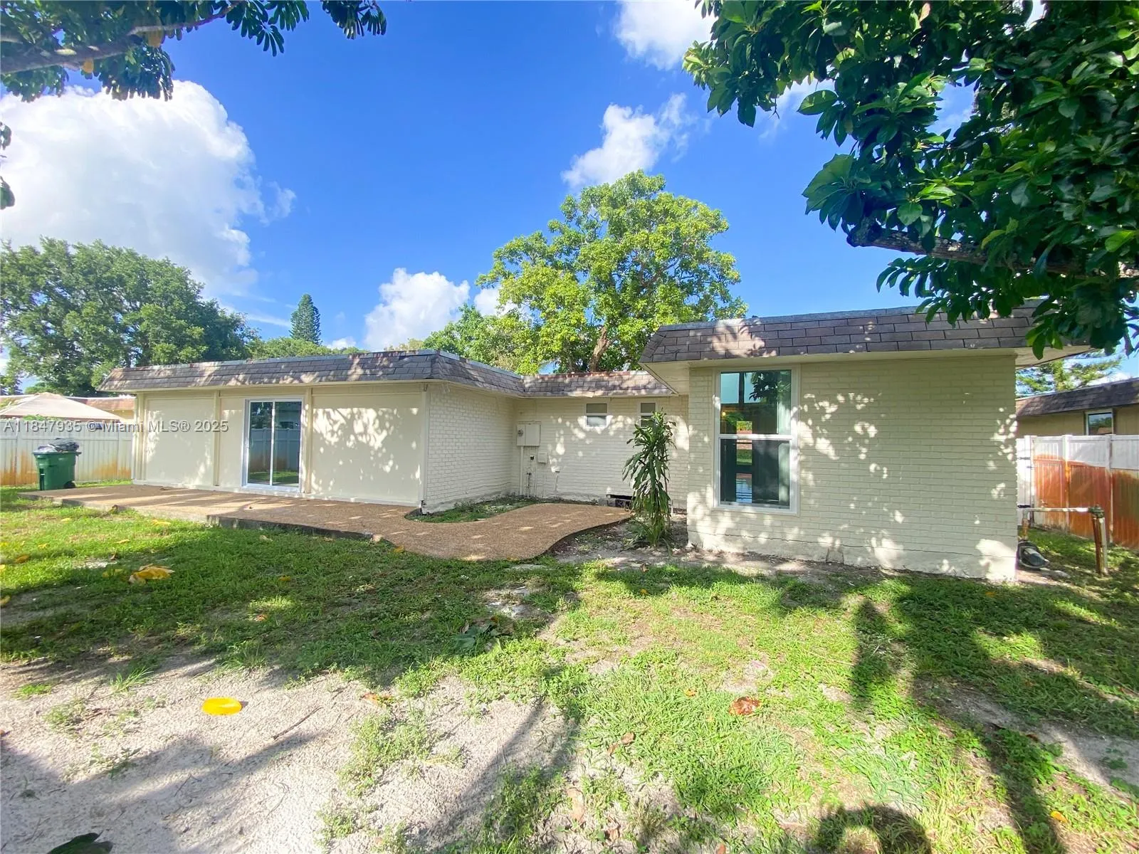 7805 NW 67th Ave, #7805