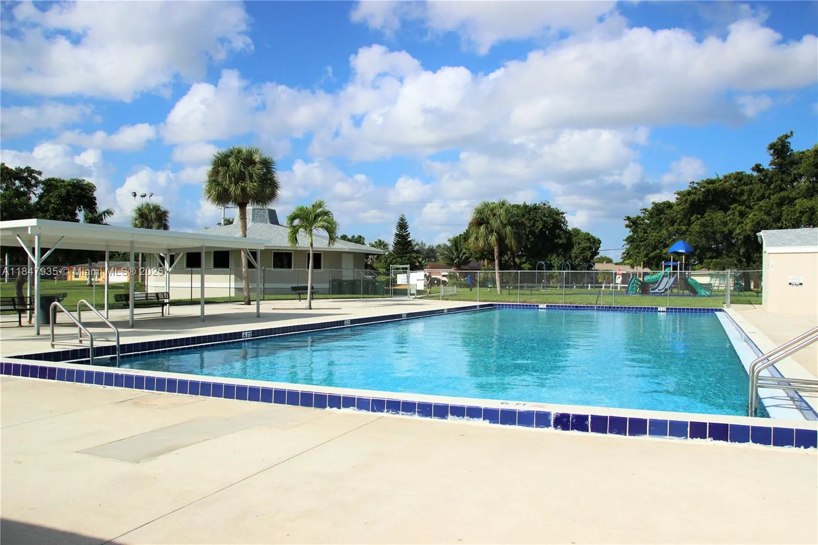 7805 NW 67th Ave, #7805