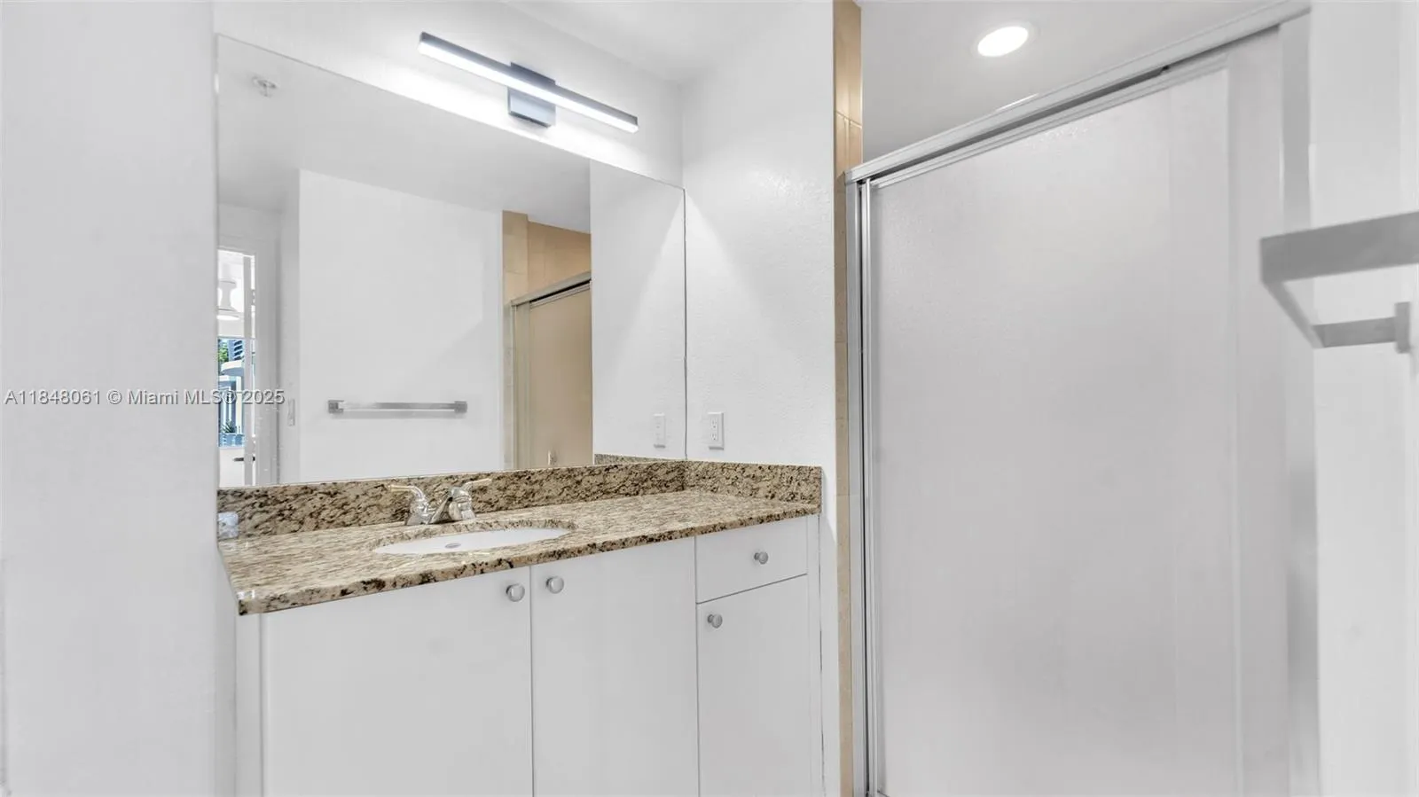 1830 Radius Dr, #405
