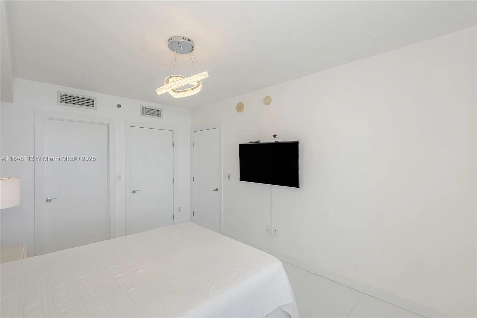 1850 S Ocean Dr, #2702