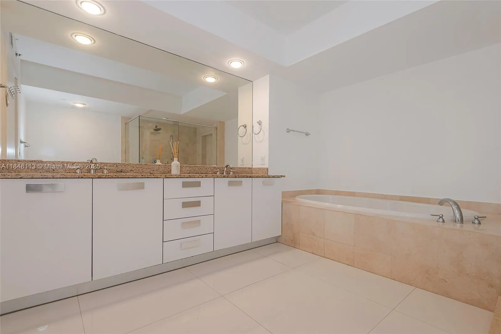 1850 S Ocean Dr, #2702