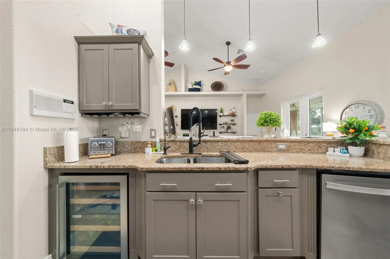 5639 Angelo Circle