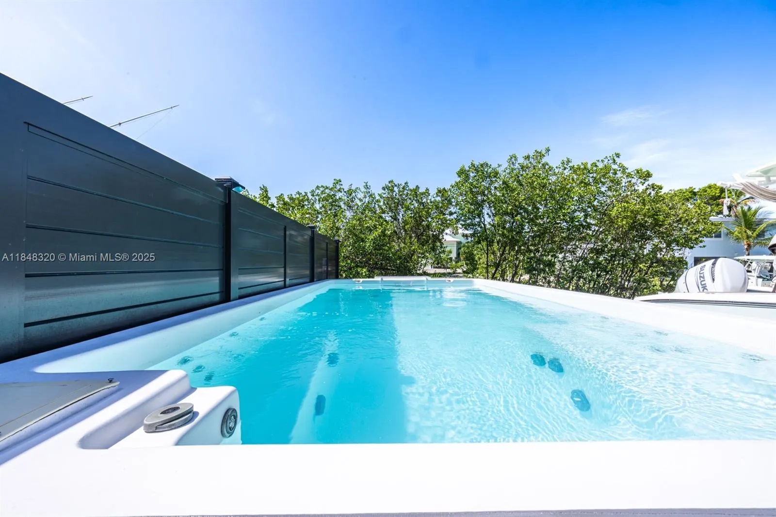 71 Coral Dr