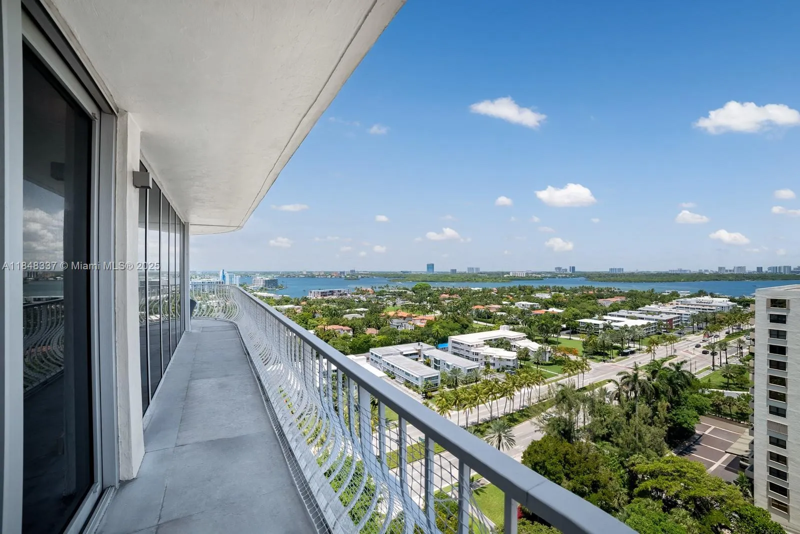 10155 Collins Ave, #1710